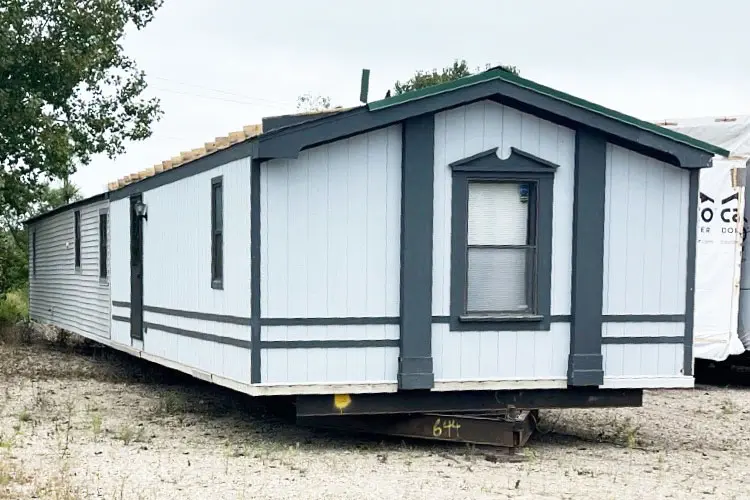 Shult 1995 Single Wide Home